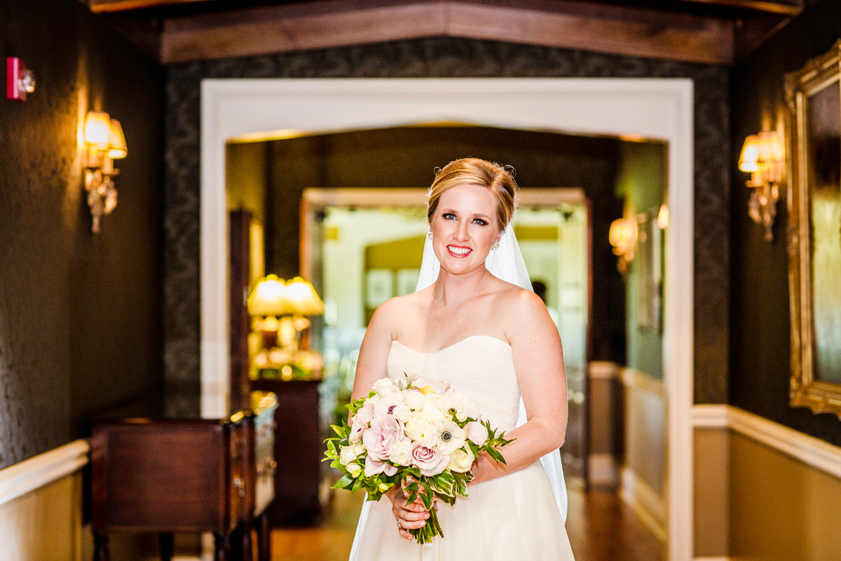 Evanston Golf Club Wedding Julianne Billy Chicago Portrait Of A Bride At An Evanston Golf Club Wedding